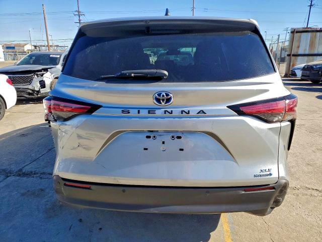 Photo 6 from auction – 2021 TOYOTA SIENNA with VIN 5TDYRKEC2MS029736