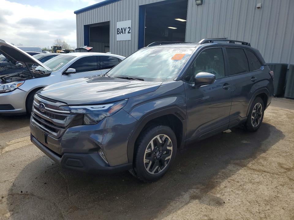 SUBARU FORESTER 2025 with VIN JF2SLDDC5SH408530 - Photo from auction