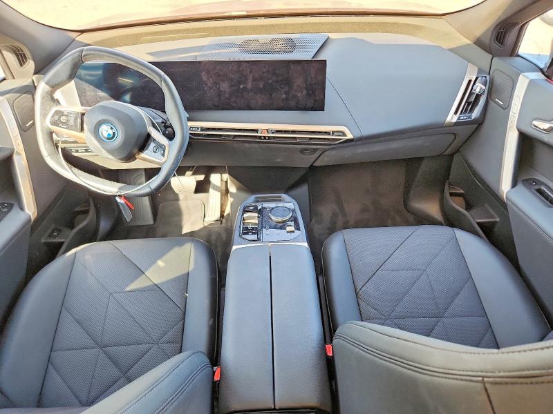 Photo 8 from auction – 2025 BMW IX with VIN WB523CF03SCS07827