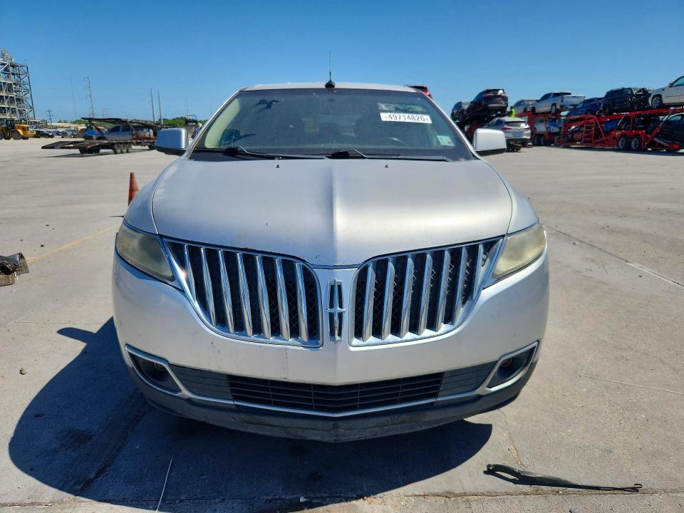Photo 5 from auction – 2011 LINCOLN MKX with VIN 2LMDJ6JK3BBJ03559