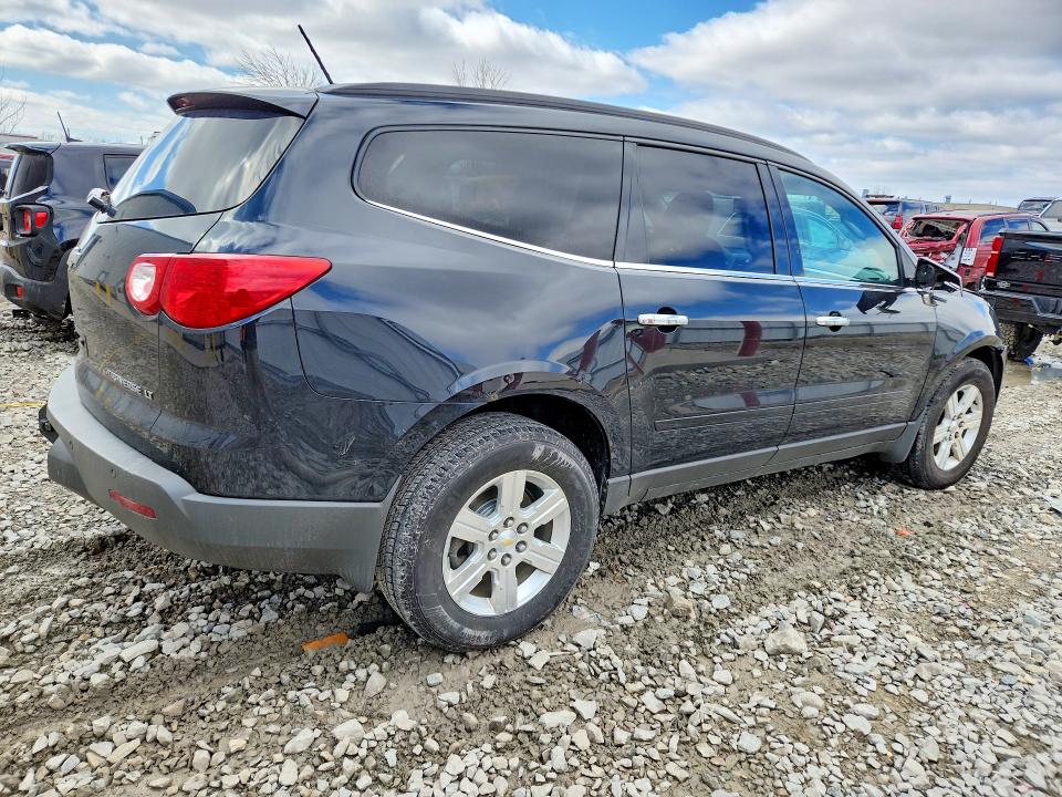 Photo 3 from auction – 2012 CHEVROLET TRAVERSE with VIN 1GNKVGED6CJ418308