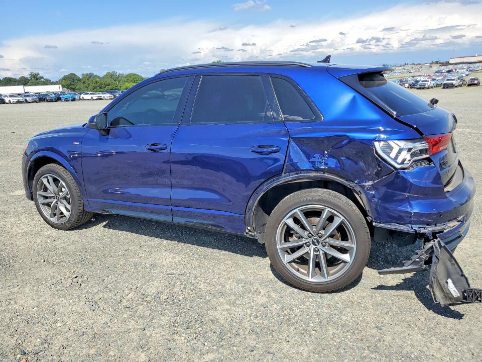 Photo 2 from auction – 2022 AUDI Q3 with VIN WA1DECF34N1021404