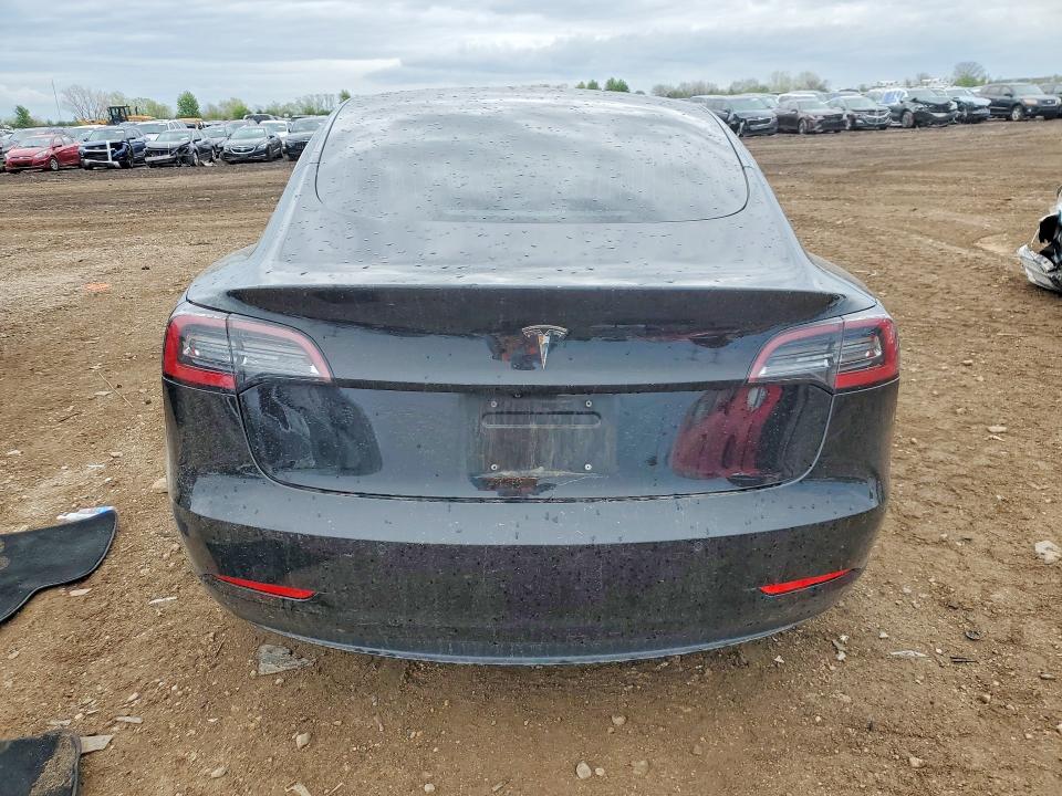 Photo 6 from auction – 2018 TESLA MODEL 3 with VIN 5YJ3E1EA4JF020860