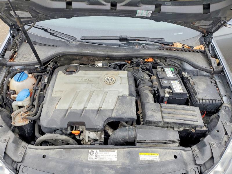 Photo 11 from auction – 2013 VOLKSWAGEN JETTA with VIN 3VWPL7AJXDM642327