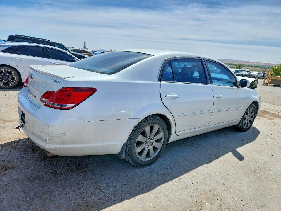 Photo 3 from auction – 2006 TOYOTA AVALON with VIN 4T1BK36B76U109775