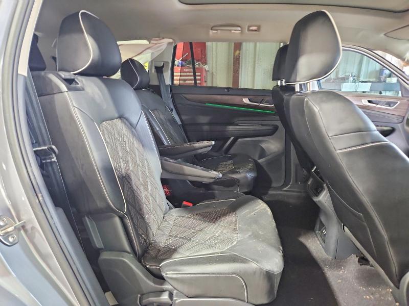 Photo 11 from auction – 2024 VOLKSWAGEN ATLAS with VIN 1V2FR2CA5RC536534