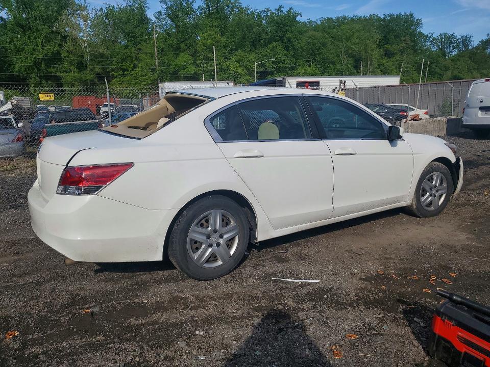 Photo 3 from auction – 2010 HONDA ACCORD with VIN 1HGCP2F37AA190222