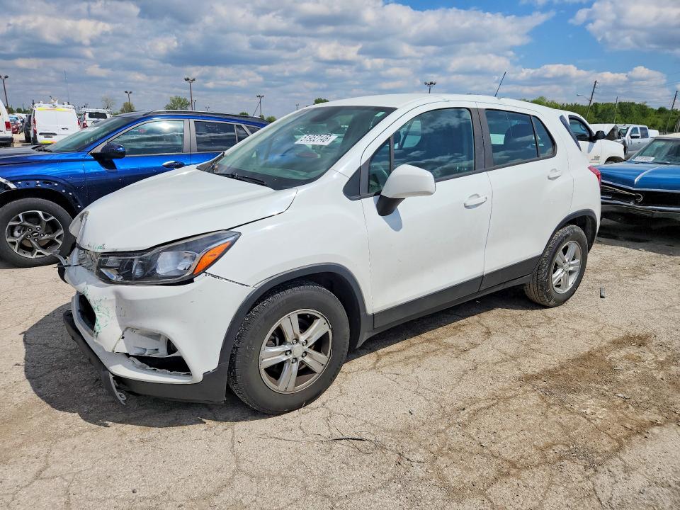 CHEVROLET TRAX 2017 with VIN KL7CJKSB4HB129781 - Photo from auction