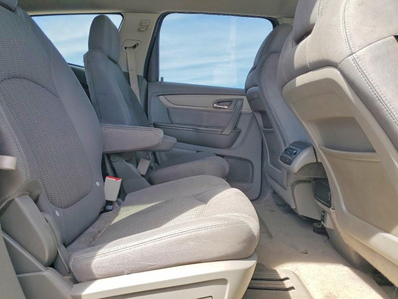 Photo 11 from auction – 2015 CHEVROLET TRAVERSE LT with VIN 1GNKRHKD6FJ126239