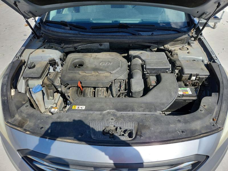 Photo 11 from auction – 2016 HYUNDAI SONATA with VIN 5NPE34AF7GH303393