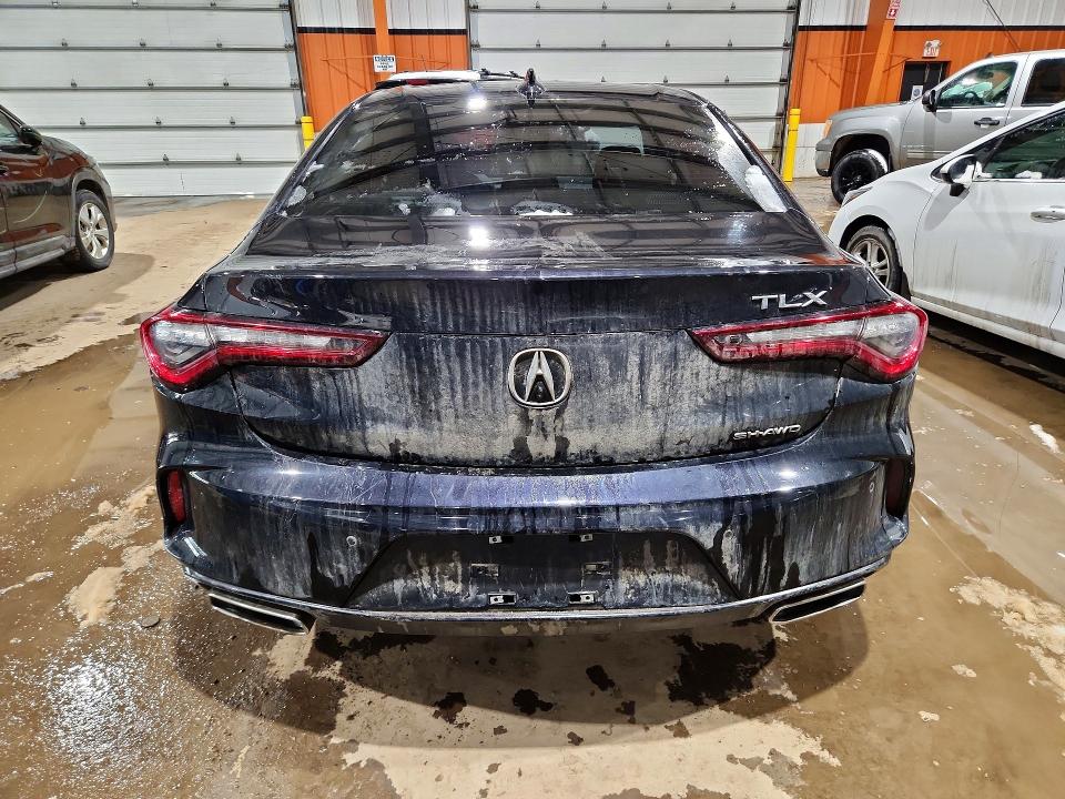 Photo 6 from auction – 2022 ACURA TLX with VIN 19UUB6F42NA800715
