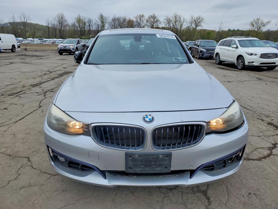 Foto 5 de la subasta – 2015 BMW 328 con VIN WBA8Z5C51FGS36568