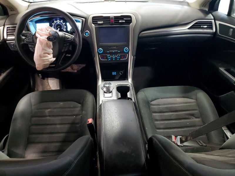 Photo 8 from auction – 2020 FORD FUSION with VIN 3FA6P0T95LR191506
