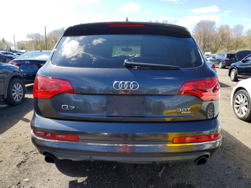 Photo 6 from auction – 2014 AUDI Q7 with VIN WA1LGAFE8ED015762