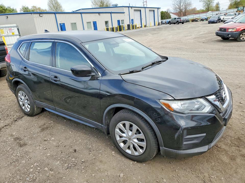 Photo 4 from auction – 2017 NISSAN ROGUE with VIN KNMAT2MV7HP525170