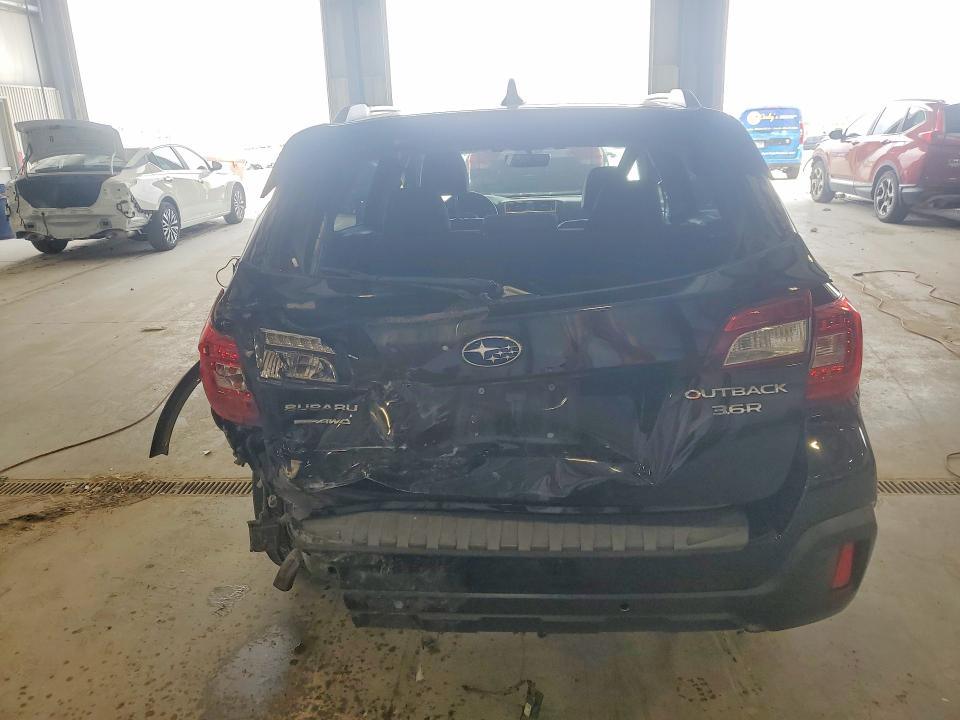 Photo 6 from auction – 2018 SUBARU OUTBACK with VIN 4S4BSETC4J3336171