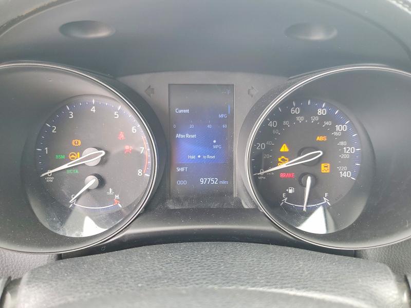 Photo 9 from auction – 2018 TOYOTA C-HR with VIN NMTKHMBX5JR050019