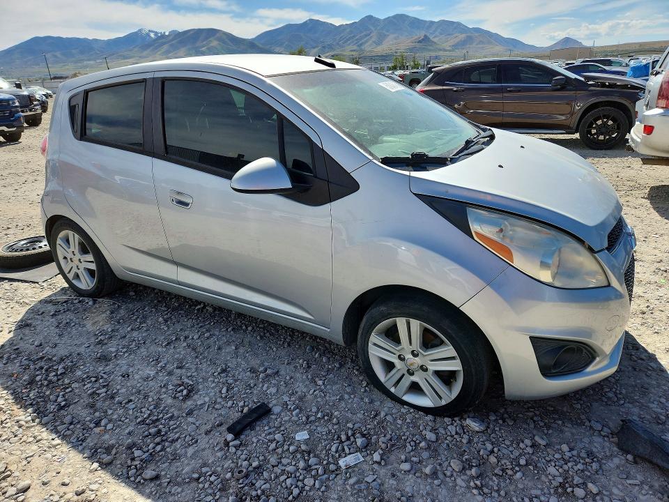 Photo 4 from auction – 2013 CHEVROLET SPARK with VIN KL8CA6S97DC542797