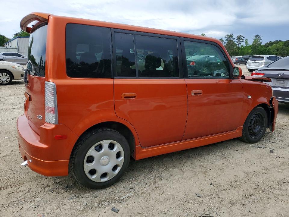 Photo 3 from auction – 2004 TOYOTA SCION with VIN JTLKT334140163248