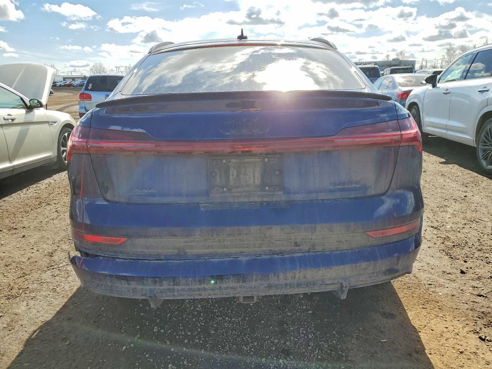 Photo 6 from auction – 2022 AUDI E-TRON with VIN WA13AAGE8NB034999