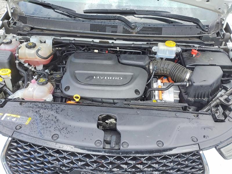 Photo 12 from auction – 2022 CHRYSLER PACIFICA with VIN 2C4RC1L70NR207322