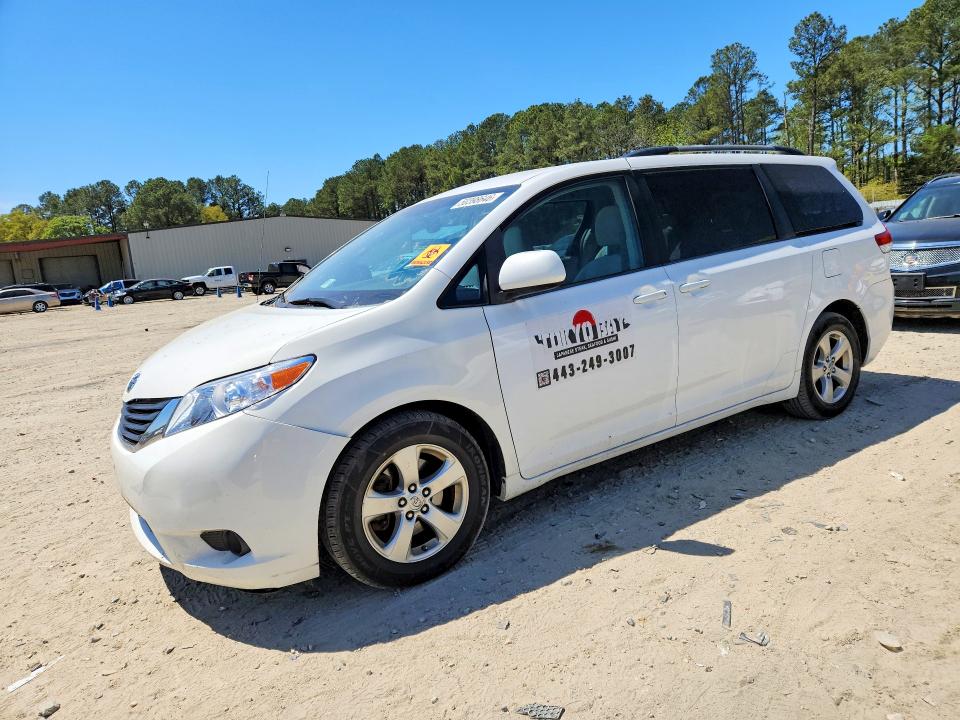 TOYOTA SIENNA 2013 with VIN 5TDKK3DC0DS393199 - Photo from auction