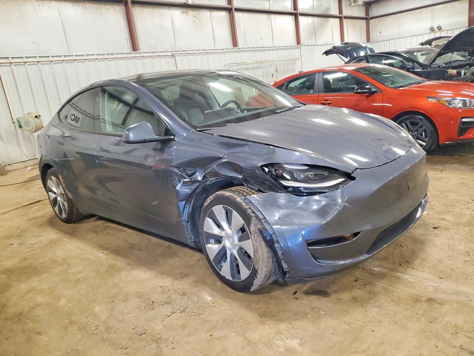Photo 4 from auction – 2023 TESLA MODEL Y with VIN 7SAYGAEE2PF942624