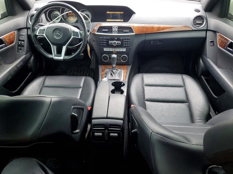 Photo 8 from auction – 2012 MERCEDES-BENZ C with VIN WDDGF8BB4CR238160