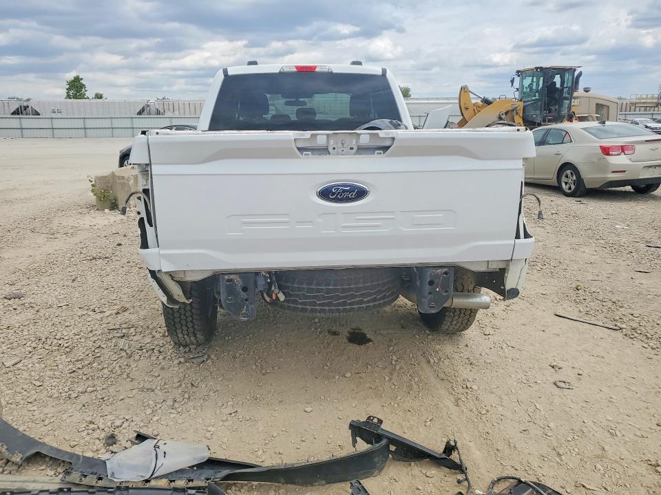 Photo 6 from auction – 2021 FORD F150 with VIN 1FTFX1E53MFA04319