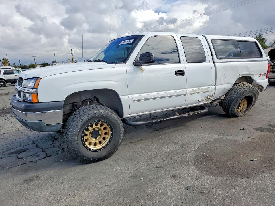 Foto 1 de la subasta – 2003 CHEVROLET SILVERADO con VIN 1GCEK19T93E347501