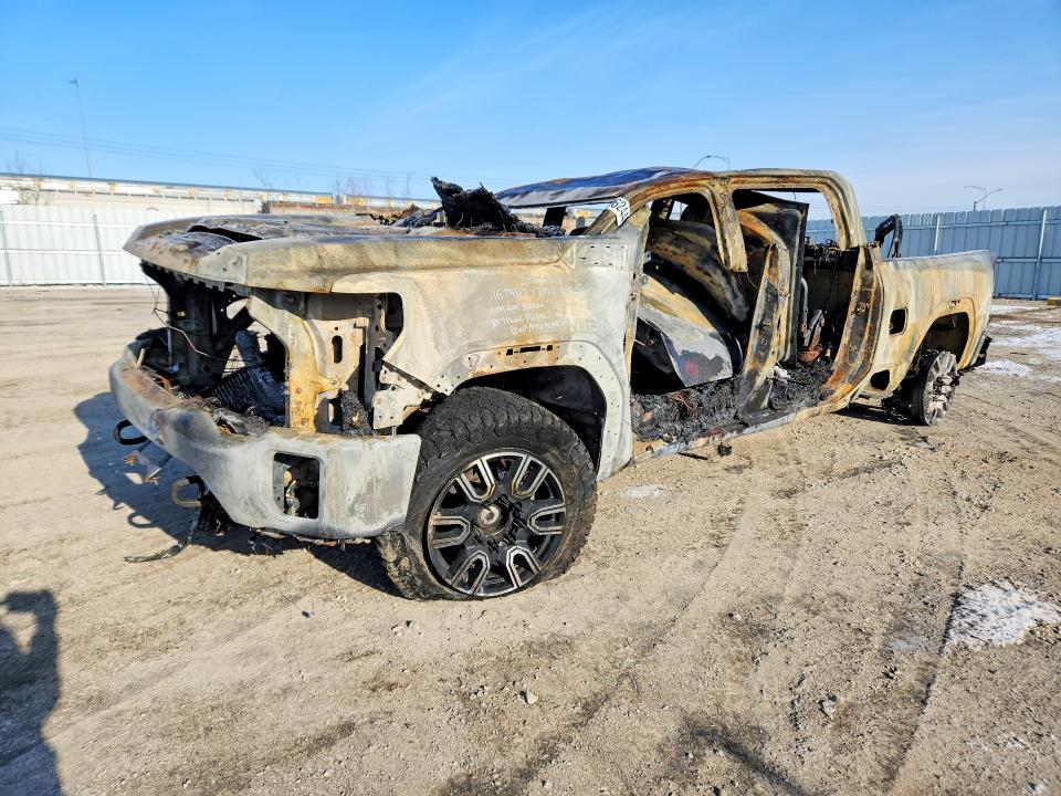 GMC SIERRA 2021 with VIN 1GT49PEY7MF305710 - Photo from auction