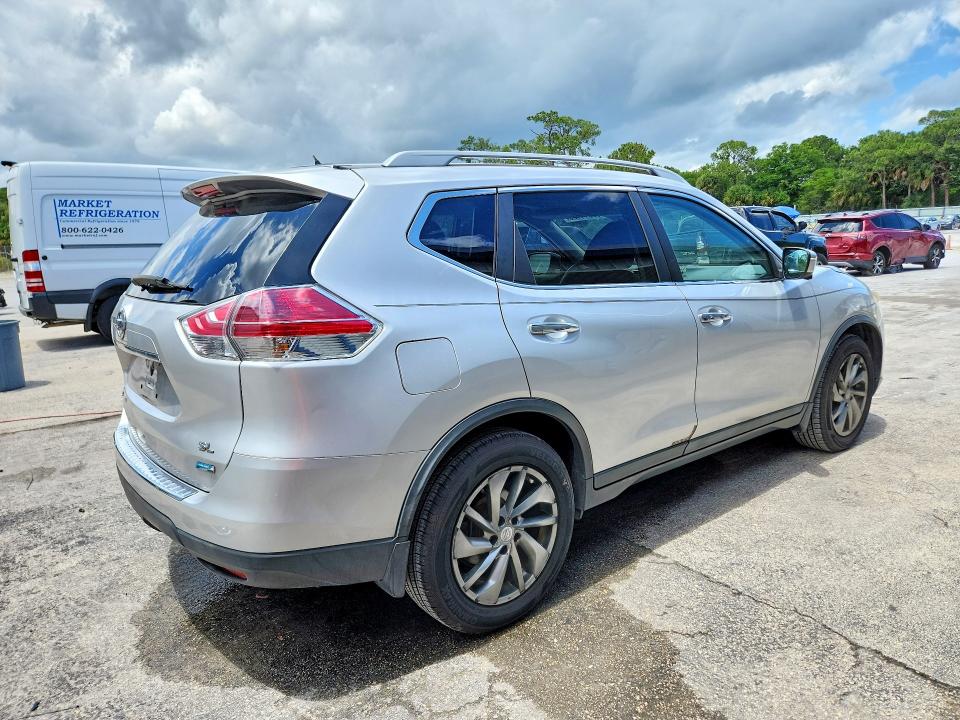 Photo 3 from auction – 2014 NISSAN ROGUE with VIN 5N1AT2MT2EC772769