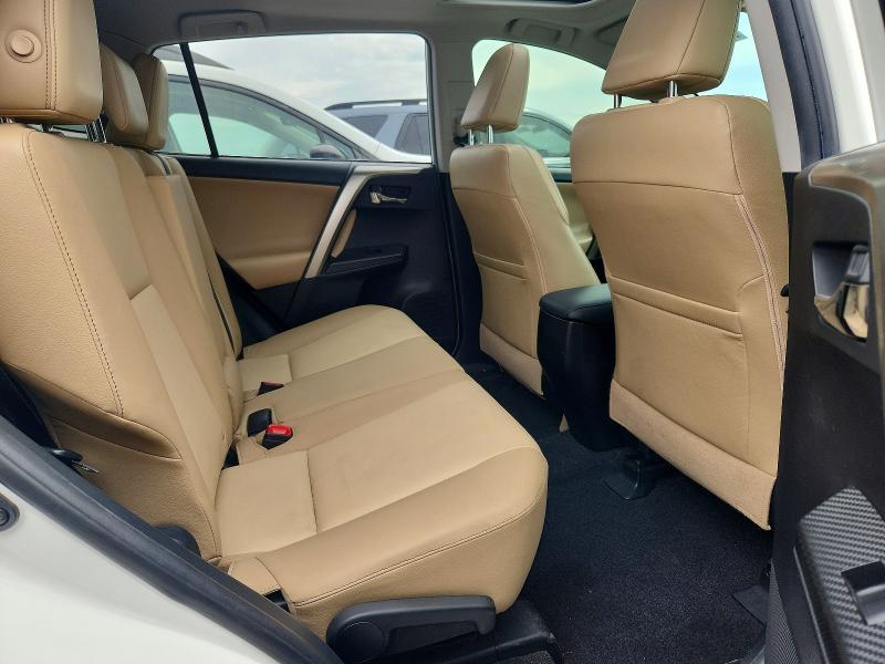 Photo 11 from auction – 2014 TOYOTA RAV4 with VIN JTMYFREV4EJ018819