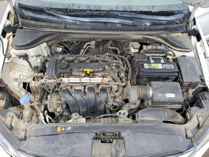 Photo 11 from auction – 2017 HYUNDAI ELANTRA with VIN 5NPD74LF2HH128226