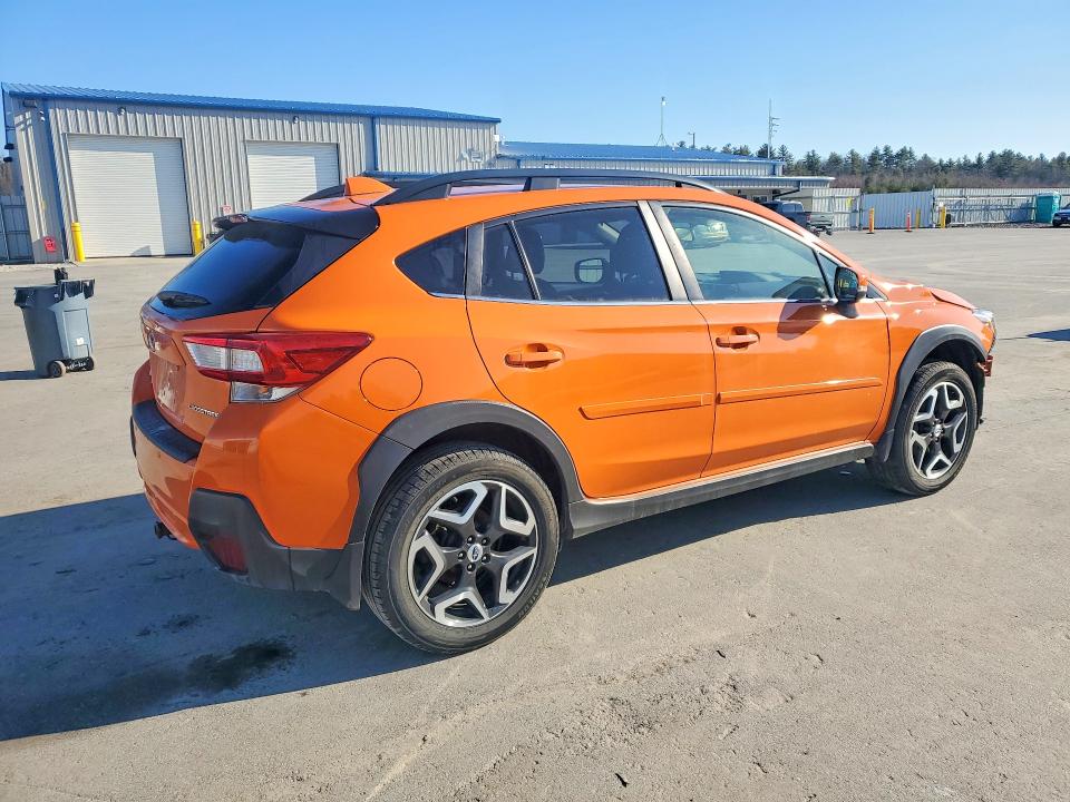 Photo 3 from auction – 2018 SUBARU CROSSTREK with VIN JF2GTALC5JH221051