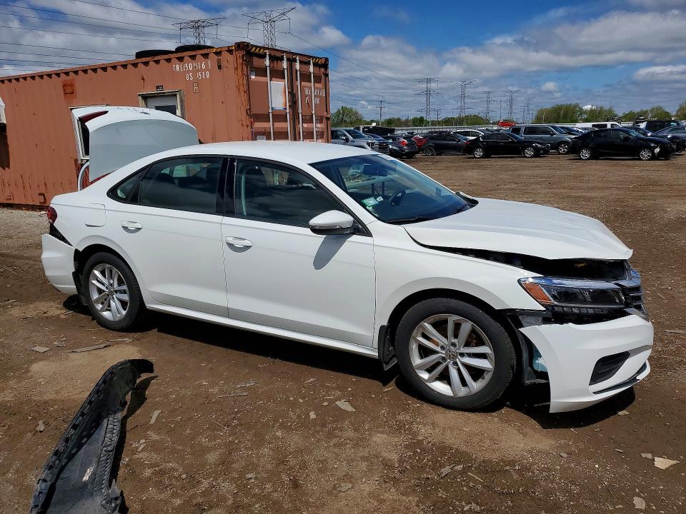 Photo 4 from auction – 2020 VOLKSWAGEN PASSAT with VIN 1VWAA7A33LC002599