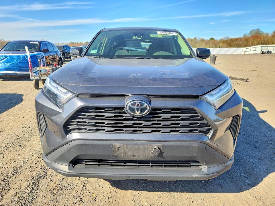 Photo 5 from auction – 2023 TOYOTA RAV4 with VIN JTMF1RFV6PD099103