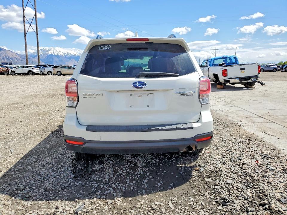 Photo 6 from auction – 2018 SUBARU FORESTER with VIN JF2SJAGC4JH515003