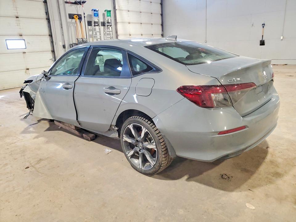 Photo 2 from auction – 2025 HONDA CIVIC with VIN 2HGFE4F83SH011218