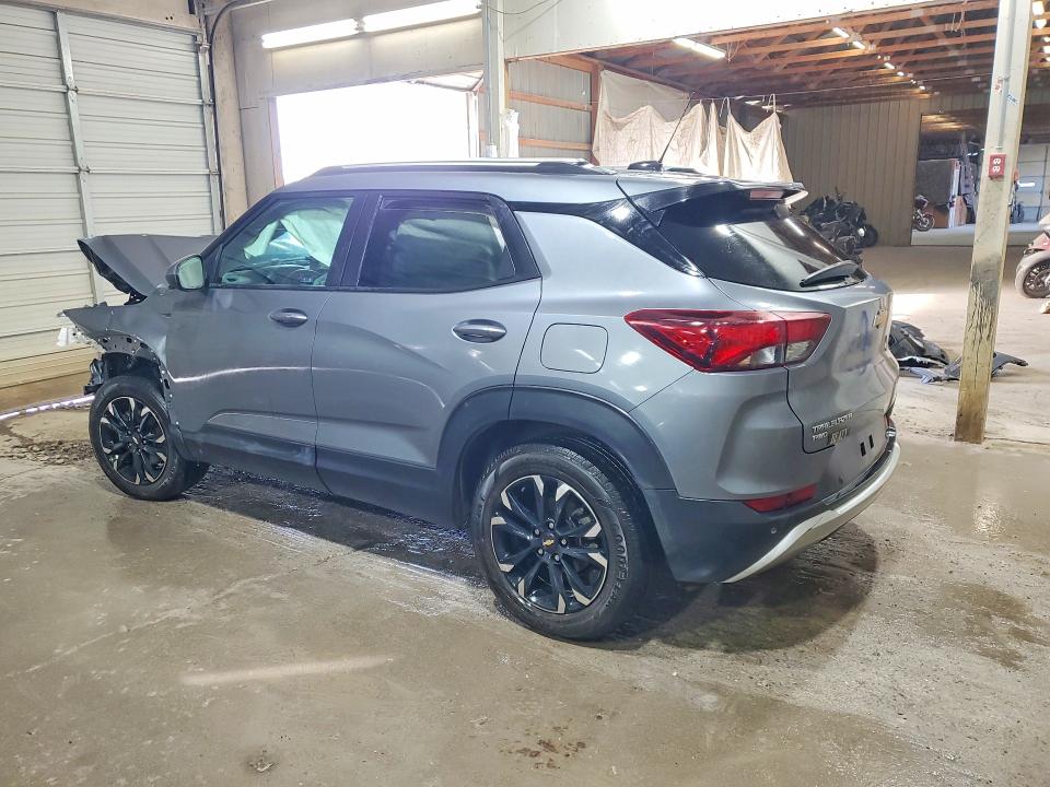 Photo 2 from auction – 2021 CHEVROLET TRAILBLAZER with VIN KL79MRSL8MB015702