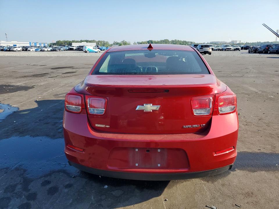 Photo 6 from auction – 2014 CHEVROLET MALIBU with VIN 1G11C5SL8EF162844