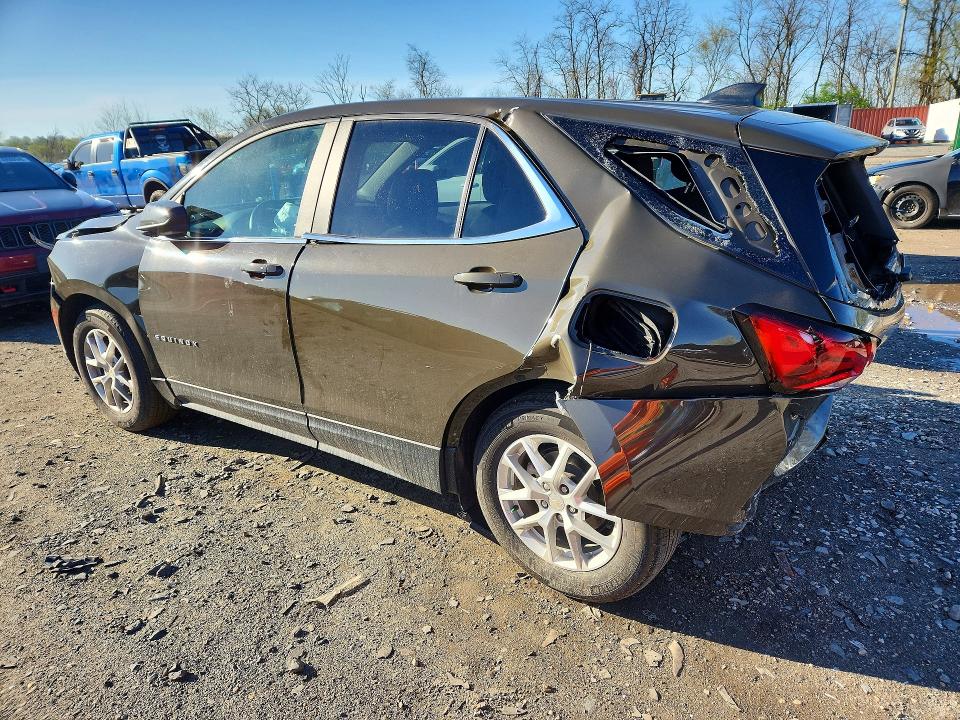 Photo 2 from auction – 2023 CHEVROLET EQUINOX with VIN 3GNAXKEG7PL218698