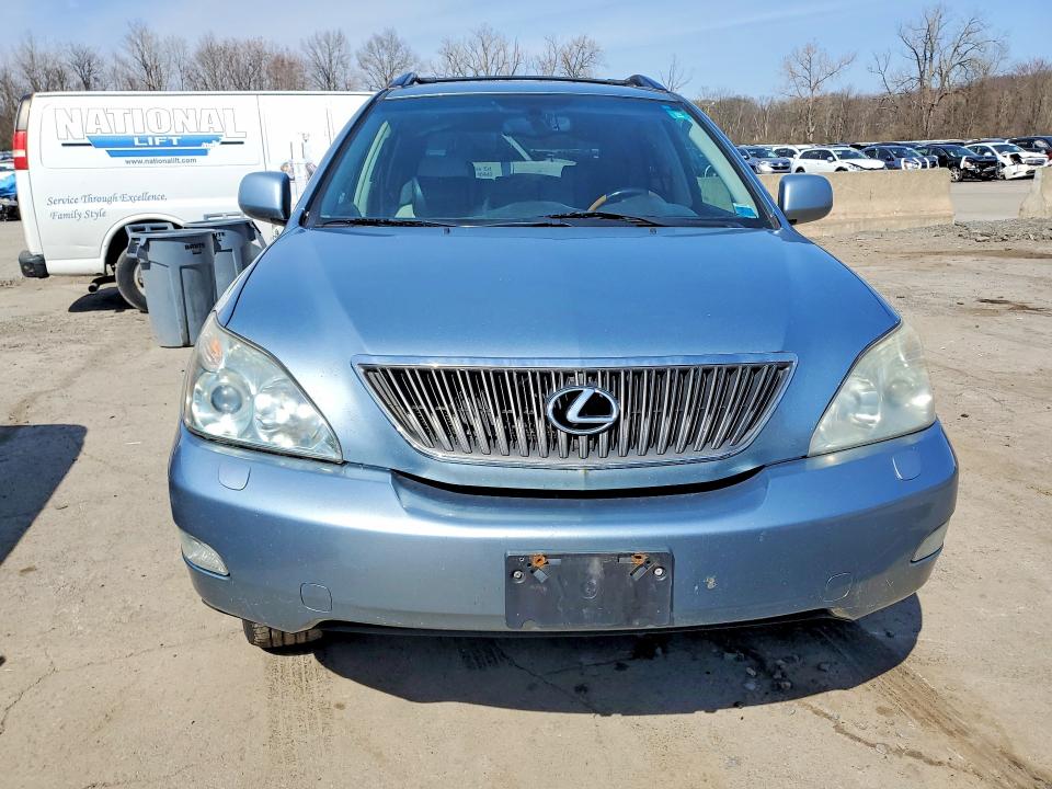 Photo 5 from auction – 2004 LEXUS RX with VIN 2T2HA31U64C037211