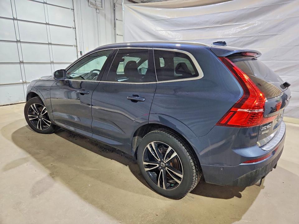 Photo 2 from auction – 2018 VOLVO XC60 with VIN YV4102RK0J1065203