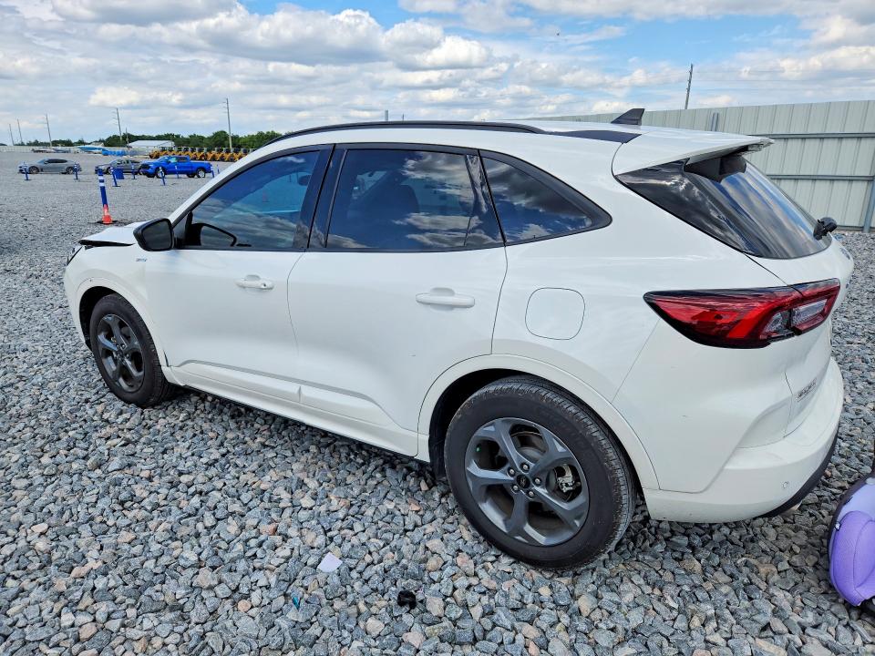 Photo 2 from auction – 2024 FORD ESCAPE with VIN 1FMCU0MN1RUB41460