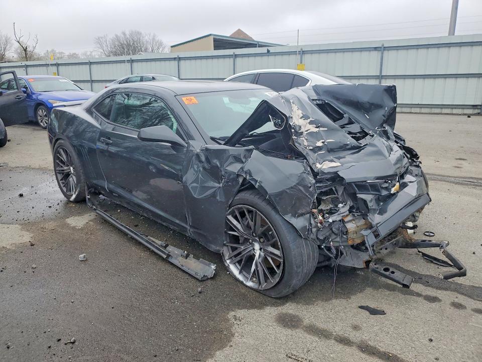 Photo 4 from auction – 2014 CHEVROLET CAMARO with VIN 2G1FS1EWXE9276179