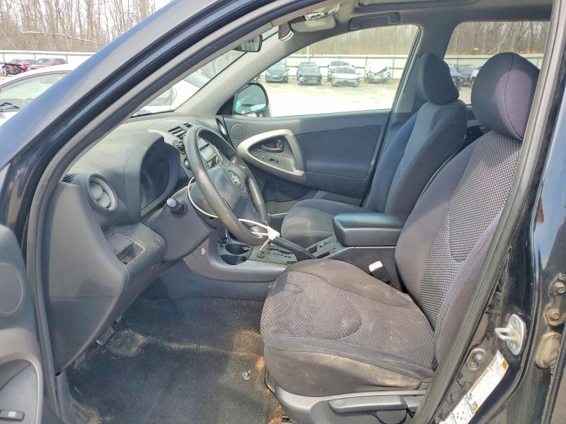 Photo 7 from auction – 2006 TOYOTA RAV4 with VIN JTMBD32V165031423