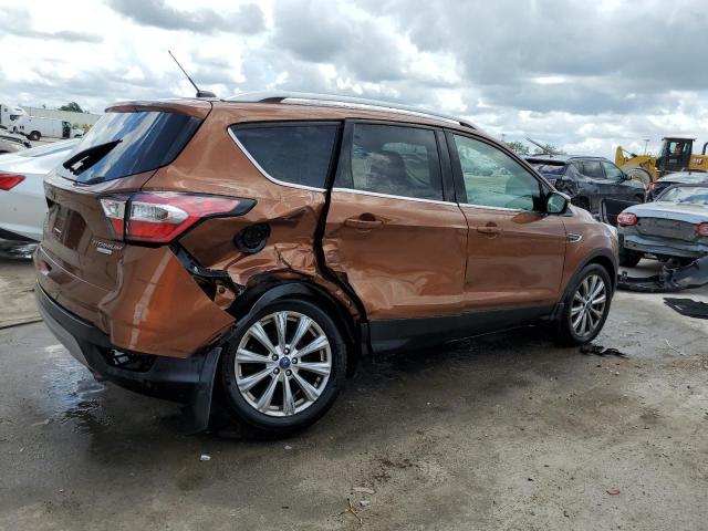 Foto 3 de la subasta – 2017 FORD ESCAPE TIT con VIN 1FMCU0J97HUC19360