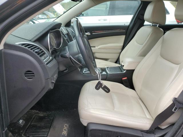 Photo 7 from auction – 2016 CHRYSLER 300 LIMITE with VIN 2C3CCARG0GH261598