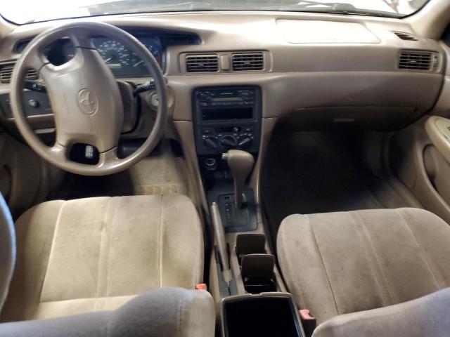 Photo 8 from auction – 1998 TOYOTA CAMRY with VIN 4T1BG22K0WU337425
